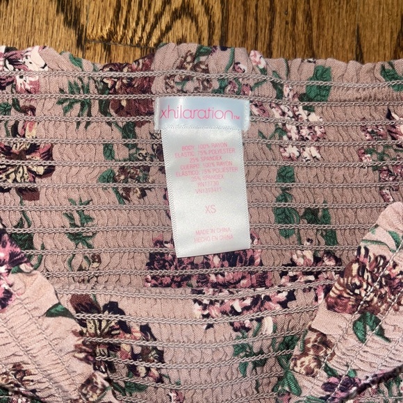 NEW Target Xhilaration Elastic Off the Shoulder Floral Print Crop Top Size XS - Picture 5 of 6
